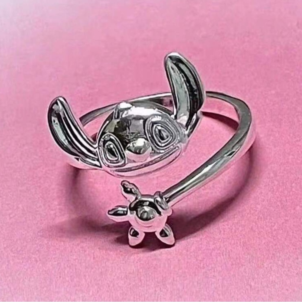 Silver Stitch Ring - Picture 2 of 5